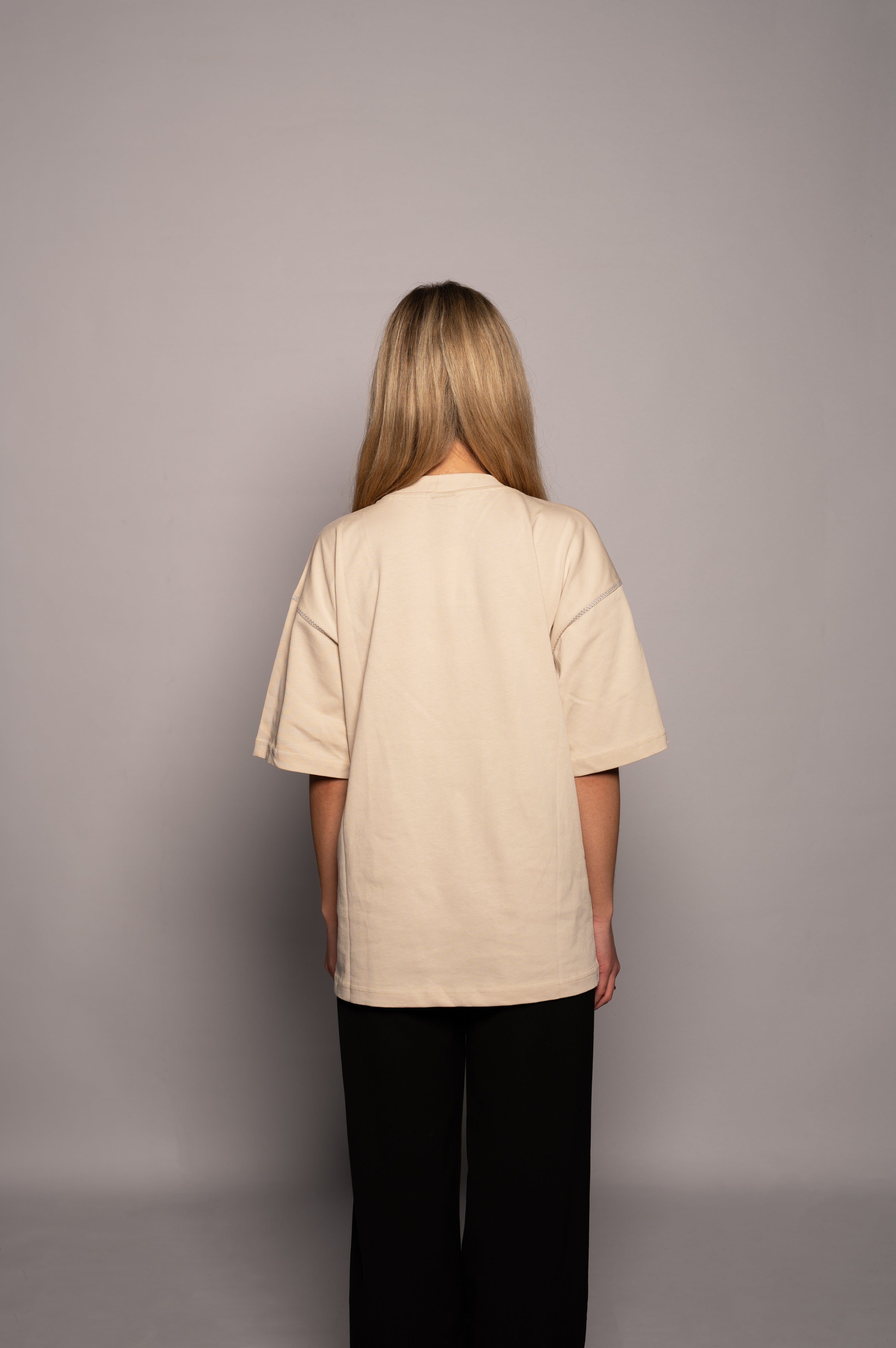 BEIGE BREEZE T-SHIRT