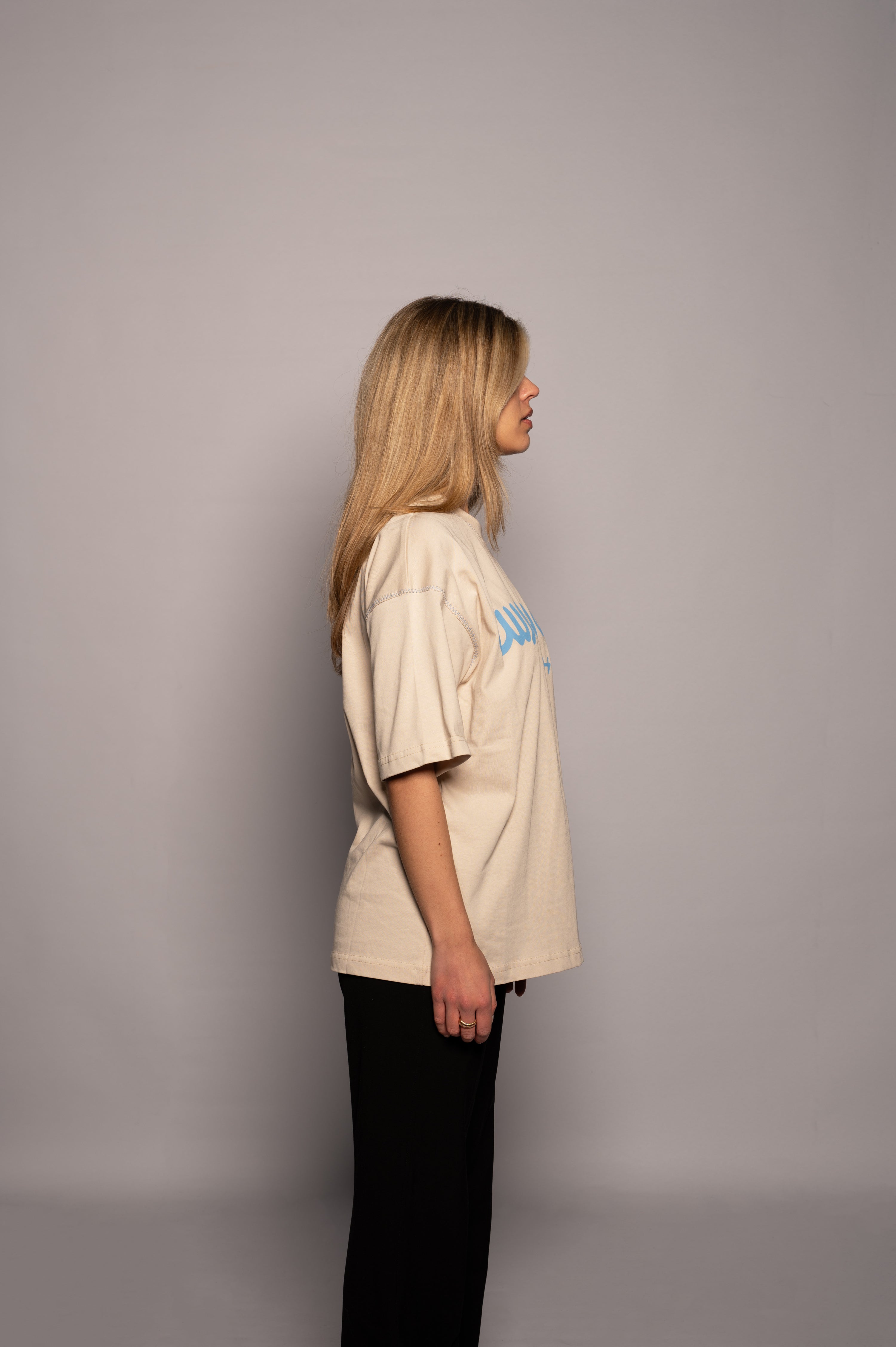 BEIGE BREEZE T-SHIRT